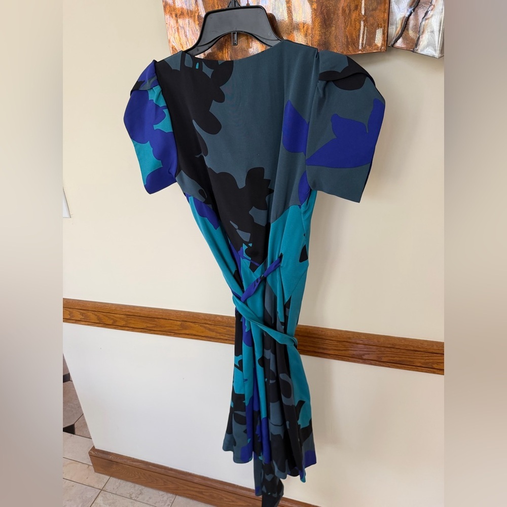 DVF Wrap Dress size 2 Rizer - Picture 5 of 8